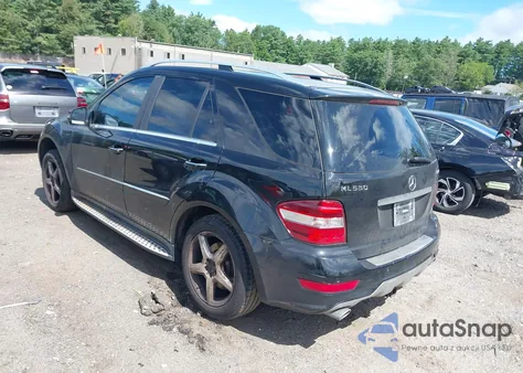 2009 Mercedes-Benz Ml 550 4Matic from USA, damaged, VIN 4JGBB72E49A448944